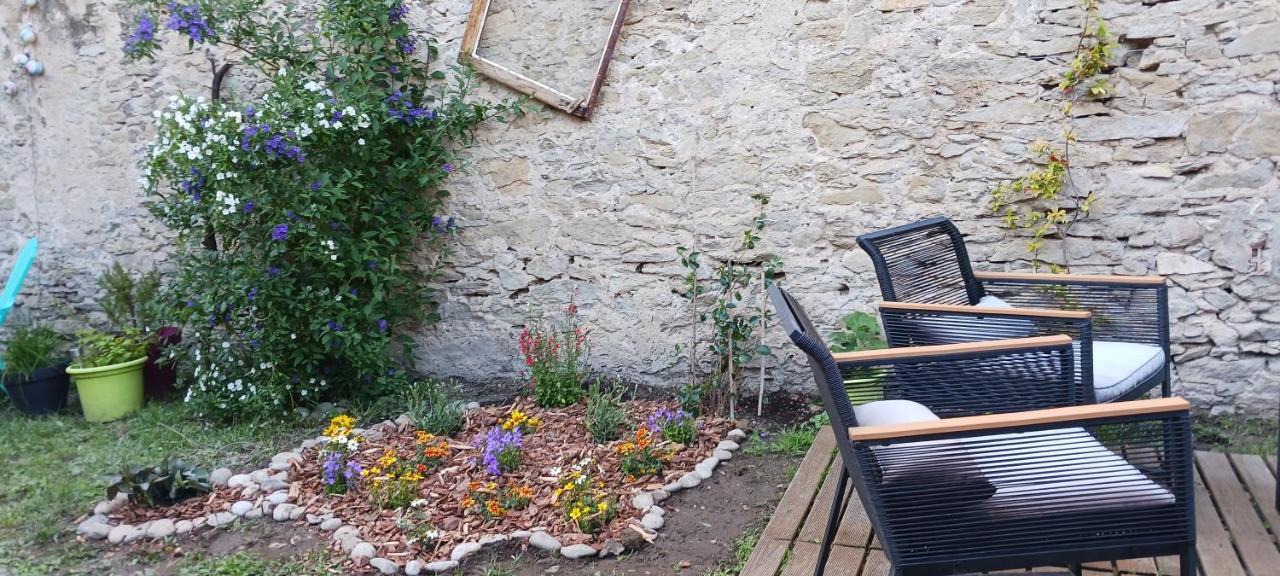 Le 9 De Cour, Chambre Chaco Carcassonne Exterior photo
